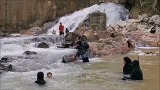 Ipoh Attraction: Lubok Timah Hot Spring + Waterfall at Simpang Pulai,  Perak, Malaysia 河边玩水， 泡温泉的好去处