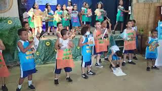 2º Ano - Dança dos livros.