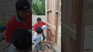 Incredibly, this builder's technique beats his senior