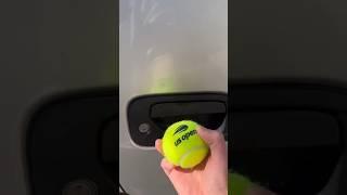 Как открыть машину при помощи мячика для тенниса