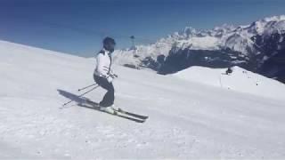 Watch this intermediate skier on a red run for the first time, private ski lesson in Courchevel!