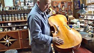 Ein Cello bauen. Sechsmonatiges japanisches Handwerk eines Kunsthandwerkers.