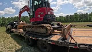 New Gooseneck Equipment Trailer Has Arrived!!