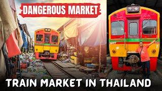 Most Dangerous Train Market, Maeklong Railway Market Bangkok, Thailand