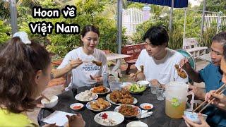 Hoon về Việt Nam, nay giảm cân, Quyên làm GÀ CHIÊN NƯỚC MẮM TỎI ĂN CÙNG GIA ĐÌNH…