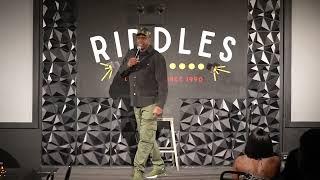 UNCLE HANK AND BIG LOW DOWN ( LAST SHOW OF 2024 IN CHICAGO AT RIDDLES COMEDY CLUB)