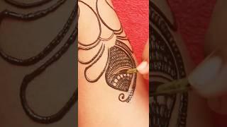 Very pretty easy and simple front hand mehndi designs #mehndi #shortsmehndi #shorts #dulhanmehndi