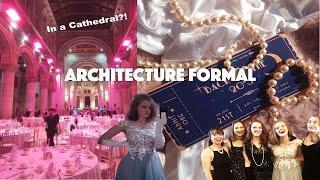 20's Architecture Formal | QUB