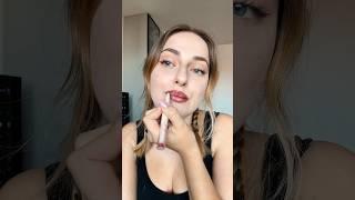 kto lubi taki efekt? Pomalujemy sobie usta  #lipstutorial #usta #konturowanieust