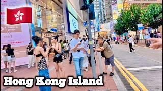 Hong Kong: Beautiful Times Square and Victoria Park Walking Tour