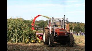 Un Soméca 1000dt super et sa Sperry New Holland 719 à l'ensilage