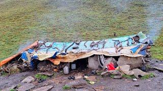 Nepali Mountain Village Life | Rainy Day | Organic Shepherd Food | Very Relaxing Himalayan Village |