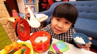 BỮA CƠM CON NẤU  BÉ BÚN – BÉ BẮP  Play Cooking w/ Kitchen Playset