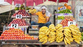 Selling Fruits For Free- Hilarious Public Reaction | सब कुछ 1 रूपये किलो में बेचा 