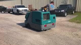 Propane Floor Sweeper - Tennant S20