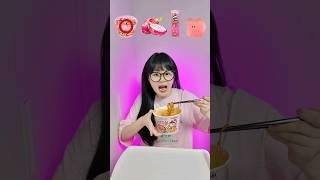 아픈 이모티콘먹방Sick emoticon mukbang #funny #shorts