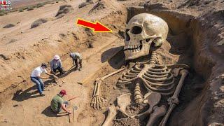 7,000-Year-Old Giant Skeleton in the Desert Reveals a Shocking Mystery to Archaeologists!