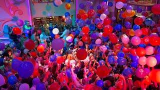 Balloon drop at 80s night at Orthopreneurs summit at sea