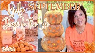 HELLO September | Cozy Autumn-like days | pumpkin baking | mums & pumpkins 