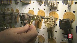 Video: 9 Investigates: Cheap locksmith ads that promise a quick fix