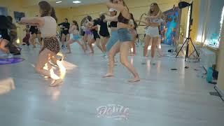 Трушный движ 2022 - Female dancehall Class by Hellenmur 2