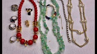 Goodwill Bluebox 5 lbs jewelry repurpose box unboxing! Mystery jewelry haul to resell on eBay!
