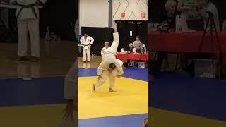 Judo vs. BJJ ends just how you expect... #judo #bjj #fight  #sports #shorts #trending