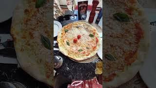 크고 맛있는 독일피자#Dresden