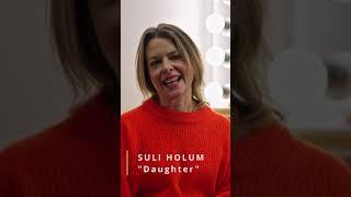 A Chat with Suli Holum about My Mama and the Full-Scale Invasion