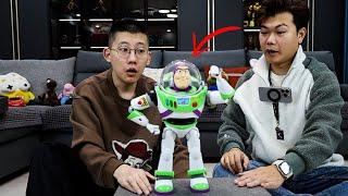 Toys Really Come Alive! Buzz Lightyear Robot, Toy Story