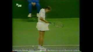 Anke Huber loses her skirt at WTA Filderstadt 1990