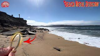 Beach-Combing and Metal Detecting! Monterey Bay, California!