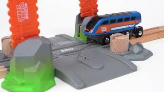 BRIO World - 33965 Smart Tech Sound Danger Crossing