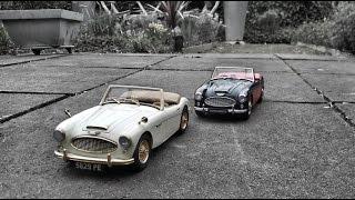 1:18 Austin Healey Goldie scale model