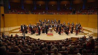 Rostocker Philharmoniker begeistern Kölner Publikum - Klassikfans begleiten Musiker