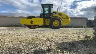 Used Single Drum Roller 2020 Caterpillar CS68B | equippo.com |