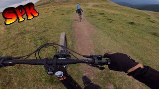 AZUGA RED AND GREEN TRAILS - w/ iOliver , Skivo & The Romanian MTB'er