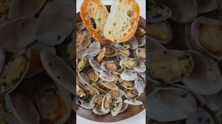National Clams on the Half Shell Day! March 31 #nationalday. #foodiefun #clams