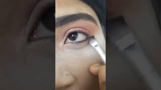 Soft and shuttle Eye makeup  #easymakeup #makeuptutorial #easyandsimplemakeup #eyemakeupoftheday