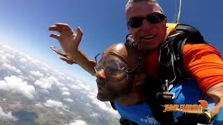 Skydiving Neville Boone