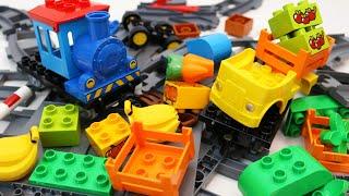 Building Blocks Train Lego Duplo 10810 Just Build Review - Fruit Transportation