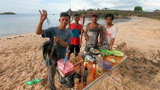 Besarnya bukan main! menembak cumik, ikan & masak di pante yang indah - catch and cook