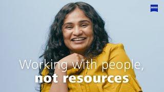 Working with people, not resources - Leadership at ZEISS