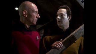 Star Trek : TNG - The Enterprise Is Recalled to Earth for Extraterrestrial Investigations