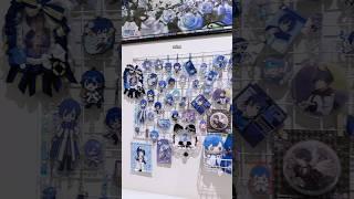 made my kaito grid bigger!  what do u guys think? #vocaloid #kaito #anime #roomdecor #collection