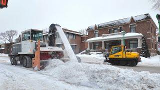 Montreal's Snow Removal after a big snowfall in Saint-Laurent Neighborhood [4K]