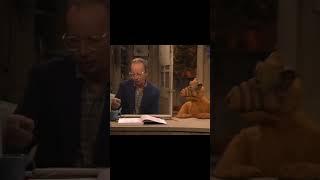 ALF helps Willie shop 