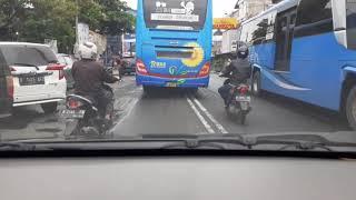 cari toko komponen elektronik yang buka hari minggu di Bandung.