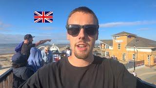 American's First Time in Portsmouth! (Riding a Hovercraft, HMS Victory, 170m Tower)