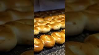  How Are So Many Bagels Made So Fast?